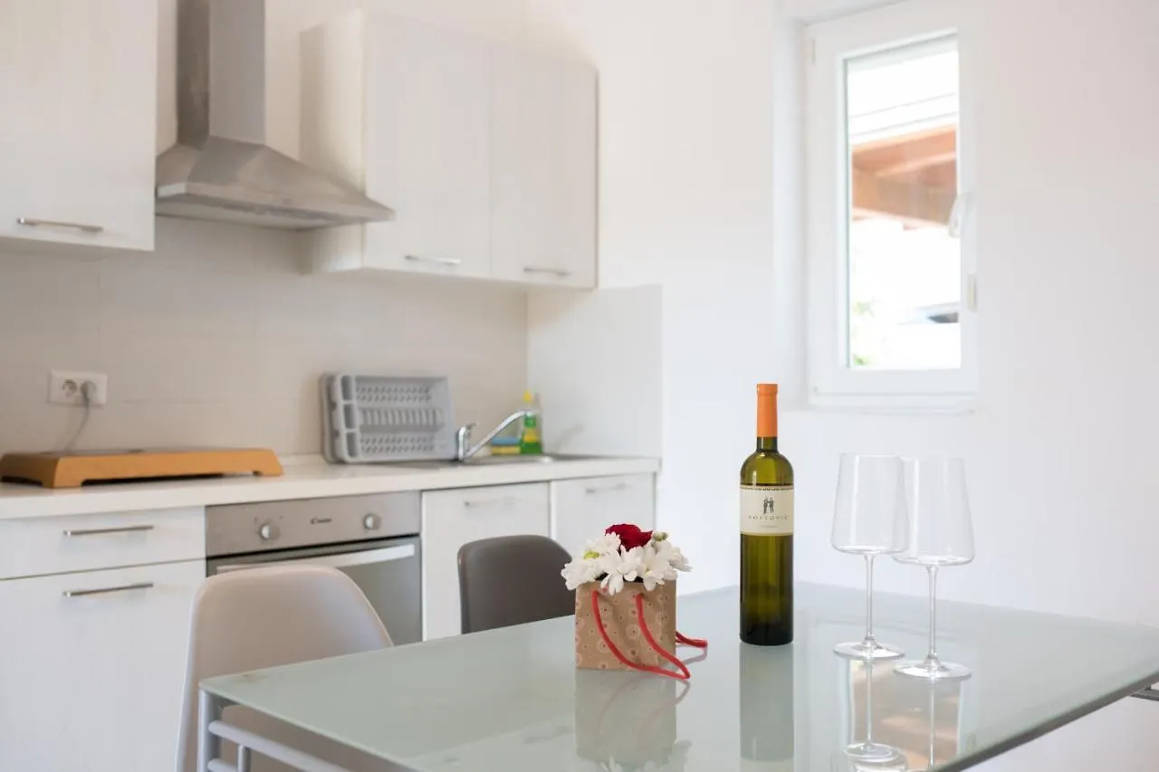 Oliveum Apartments Umag 0*,